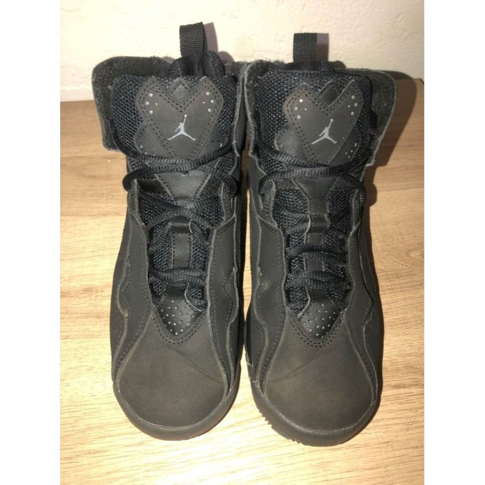 5Y Jordan flights